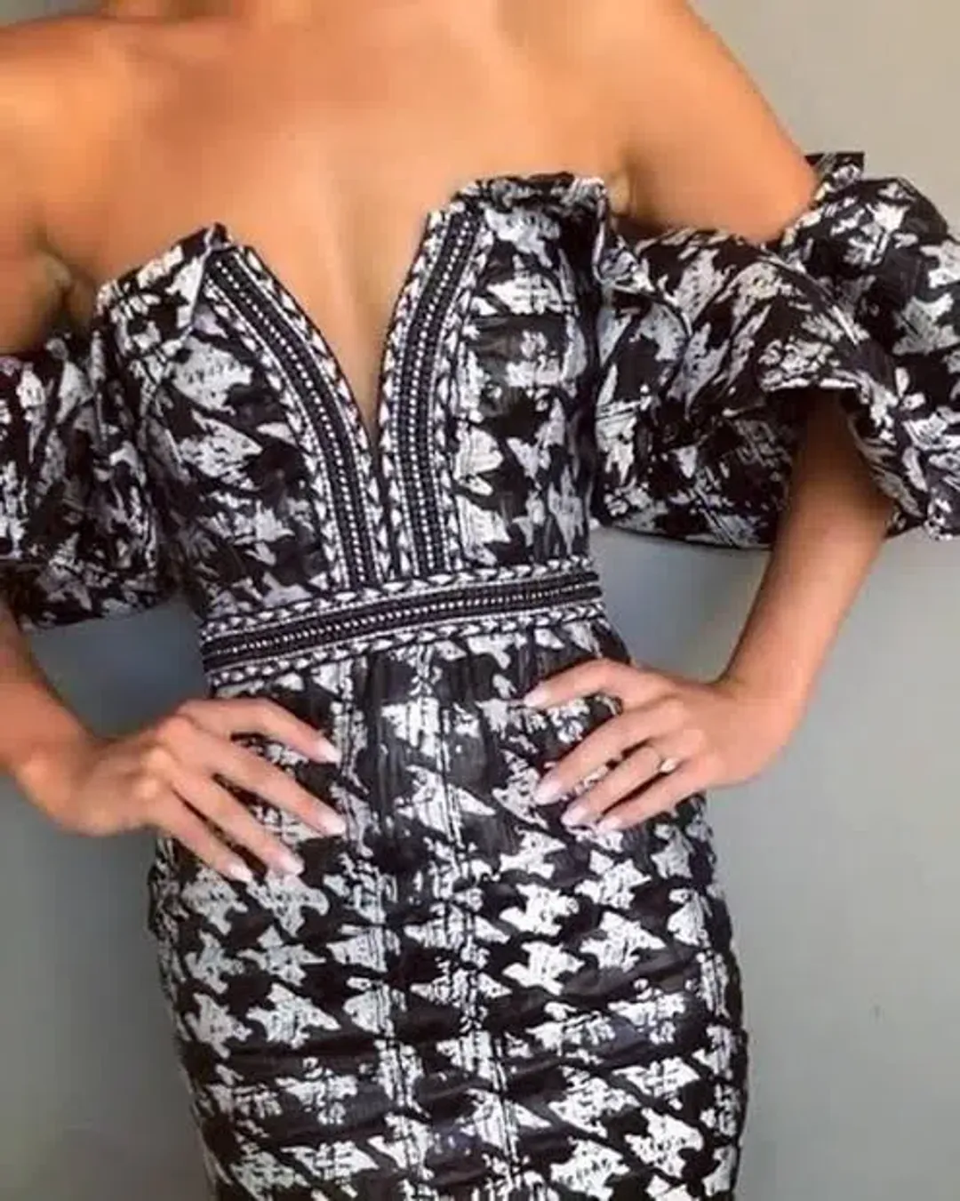 Eliya The Label Retribution Houndstooth Dress Size S Small 8 for rent on The Volte - main image