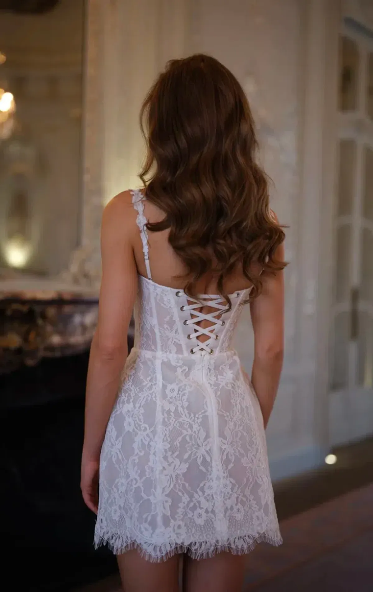 Rosie Etienne Darcy Mini White Size 10 - Image 3