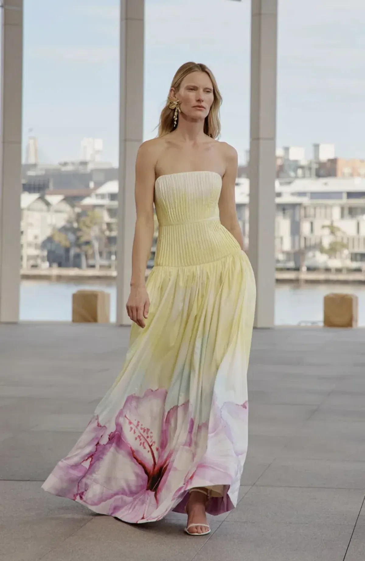 AJE Vacation Gown Ombre hibiscus Size 10 - Image 1