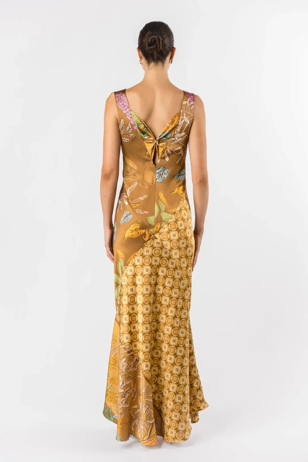 One Fell Swoop Fleur Monica Maxi-Koi No Mori Multi Size 6 for rent on The Volte - main image