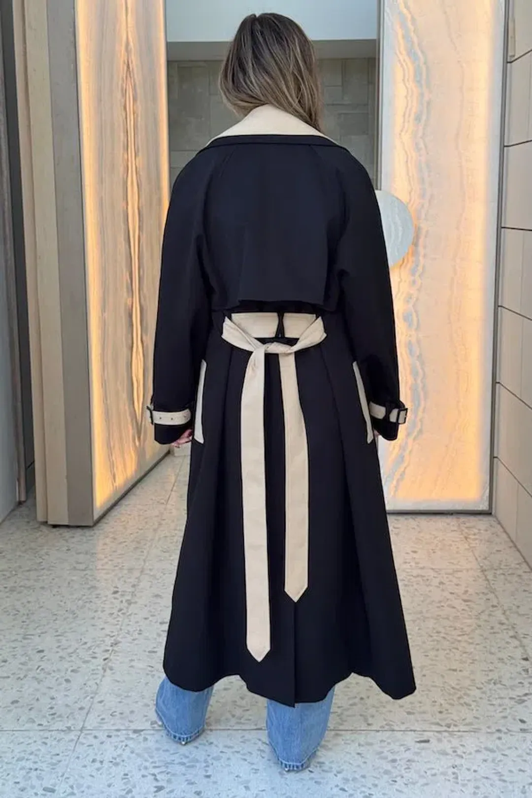 Contrast Trench Coat Black/Beige | Sneaky Link size xs for rent on The Volte - main image