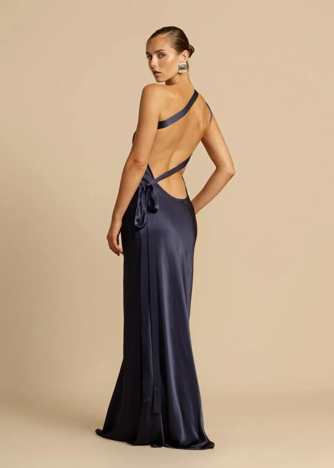ARCINA ORI MONIQUE DRESS NAVY SIZE 8 (S) for rent on The Volte - main image