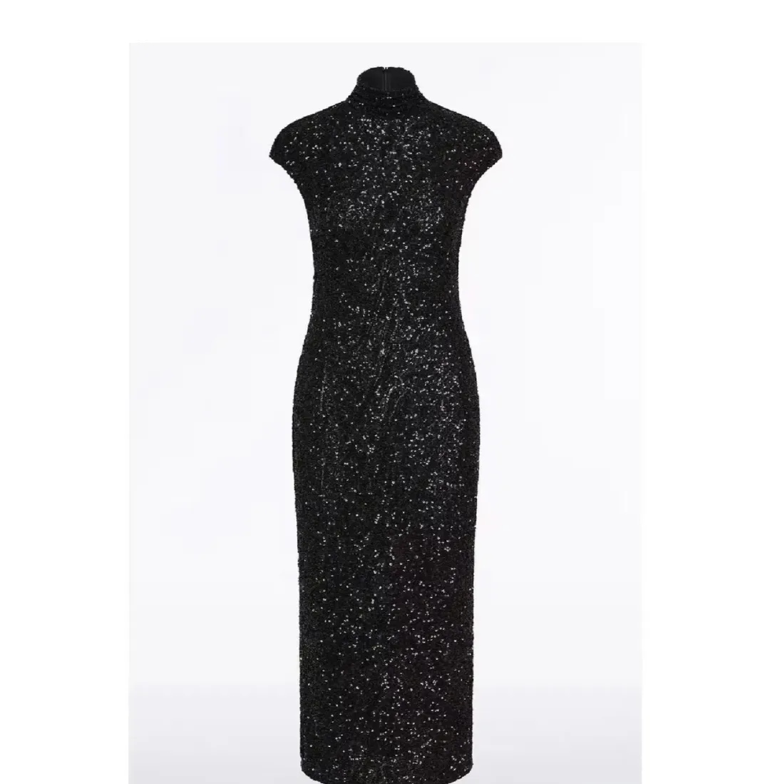 Carla zampatti  for rent on The Volte - main image