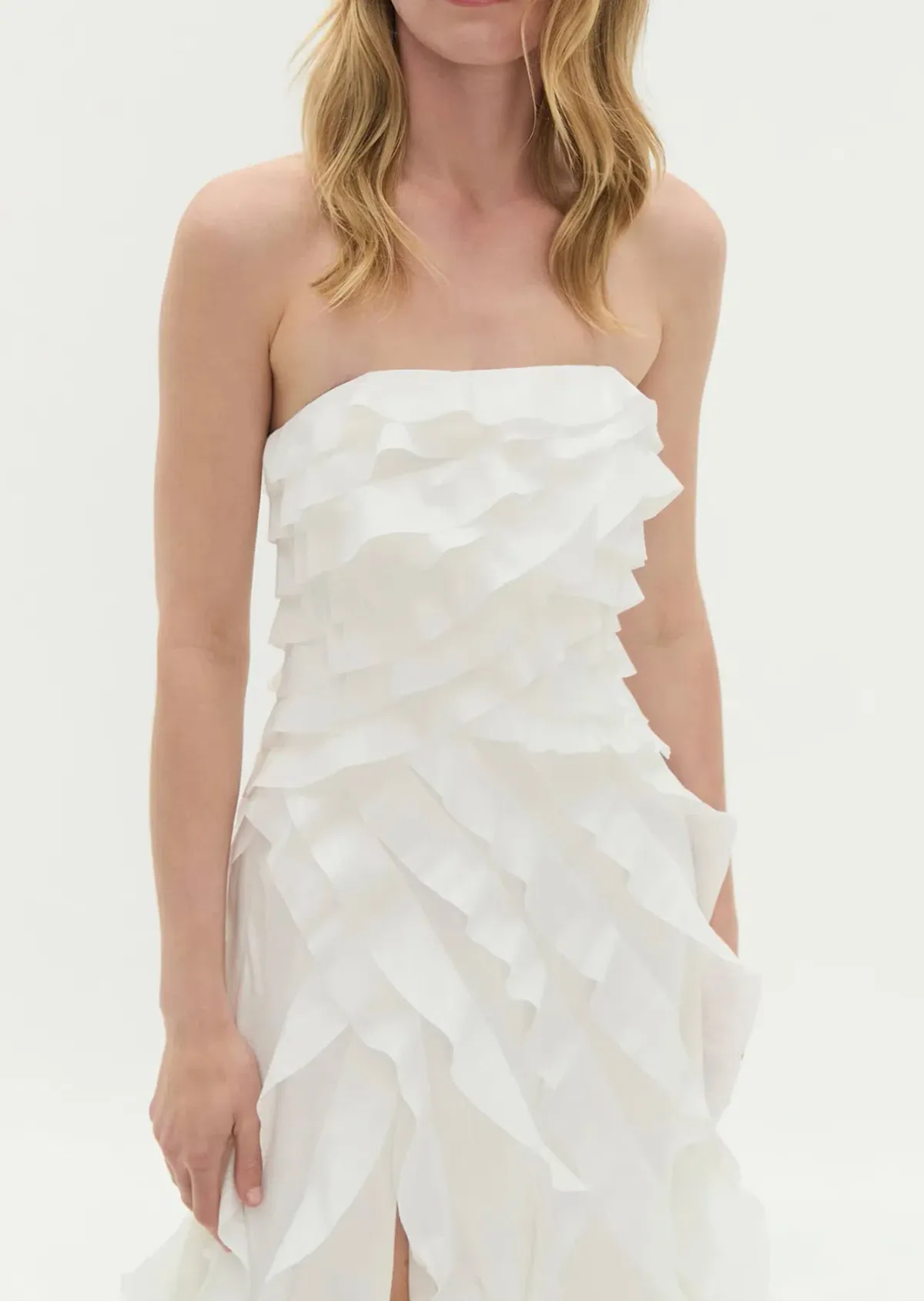 ALLAIRIE GOWN - Image 3