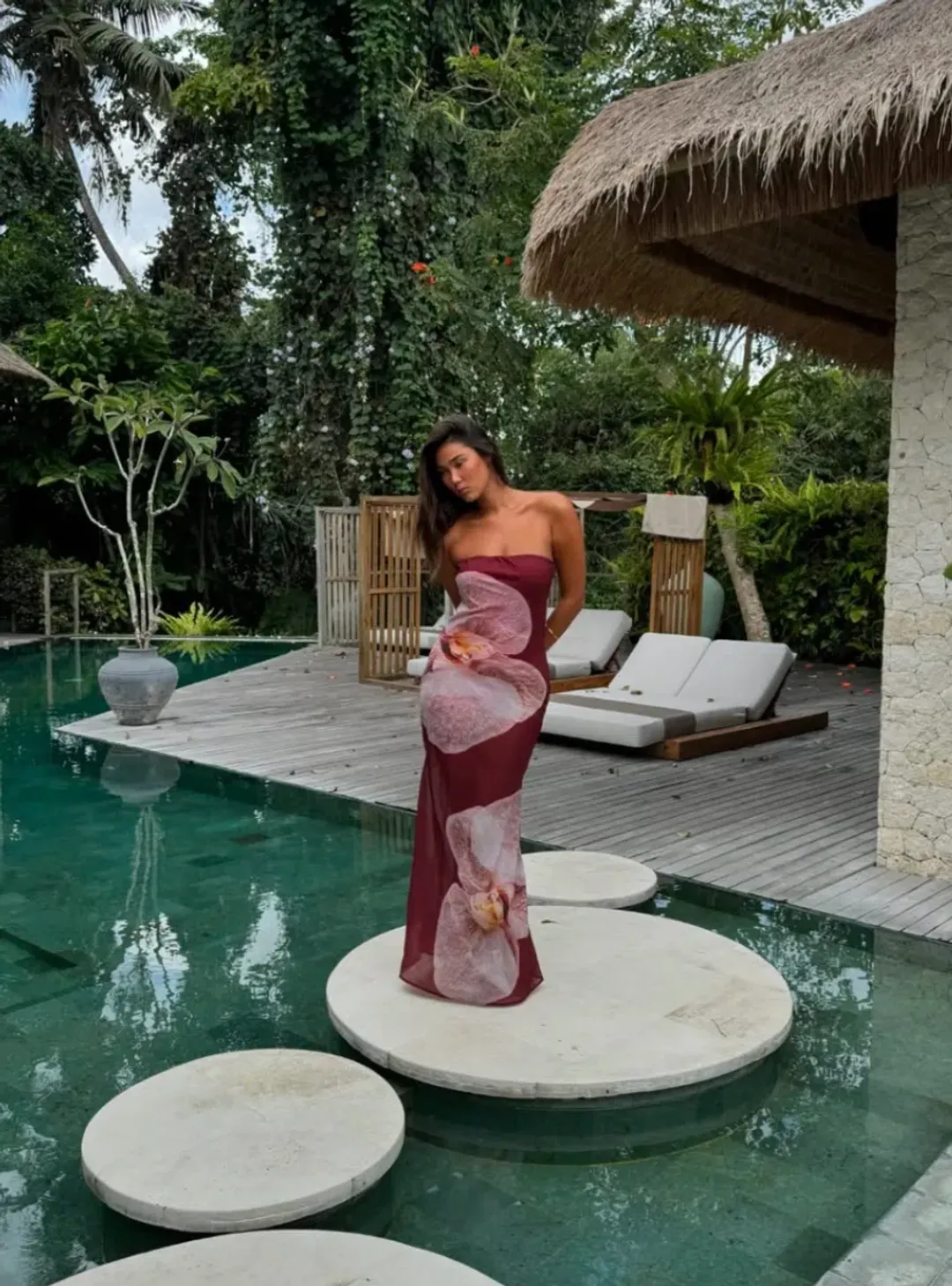 Alessia Maxi Orchid Size 8 for rent on The Volte - main image