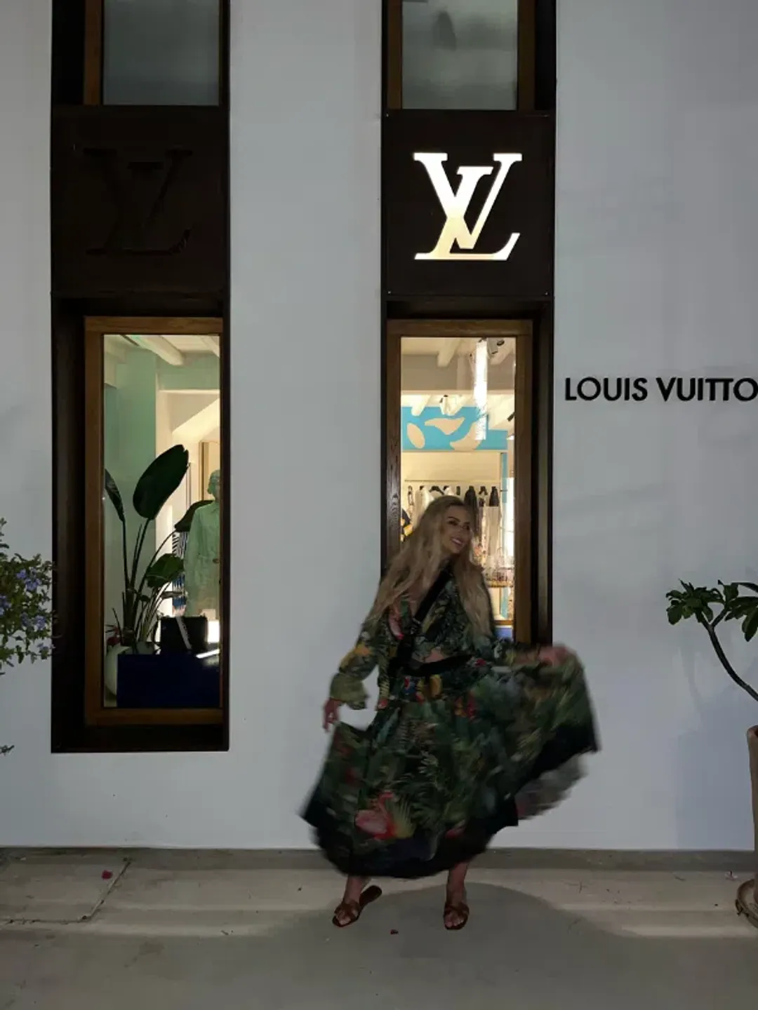 Jungle Print Set for rent on The Volte - main image