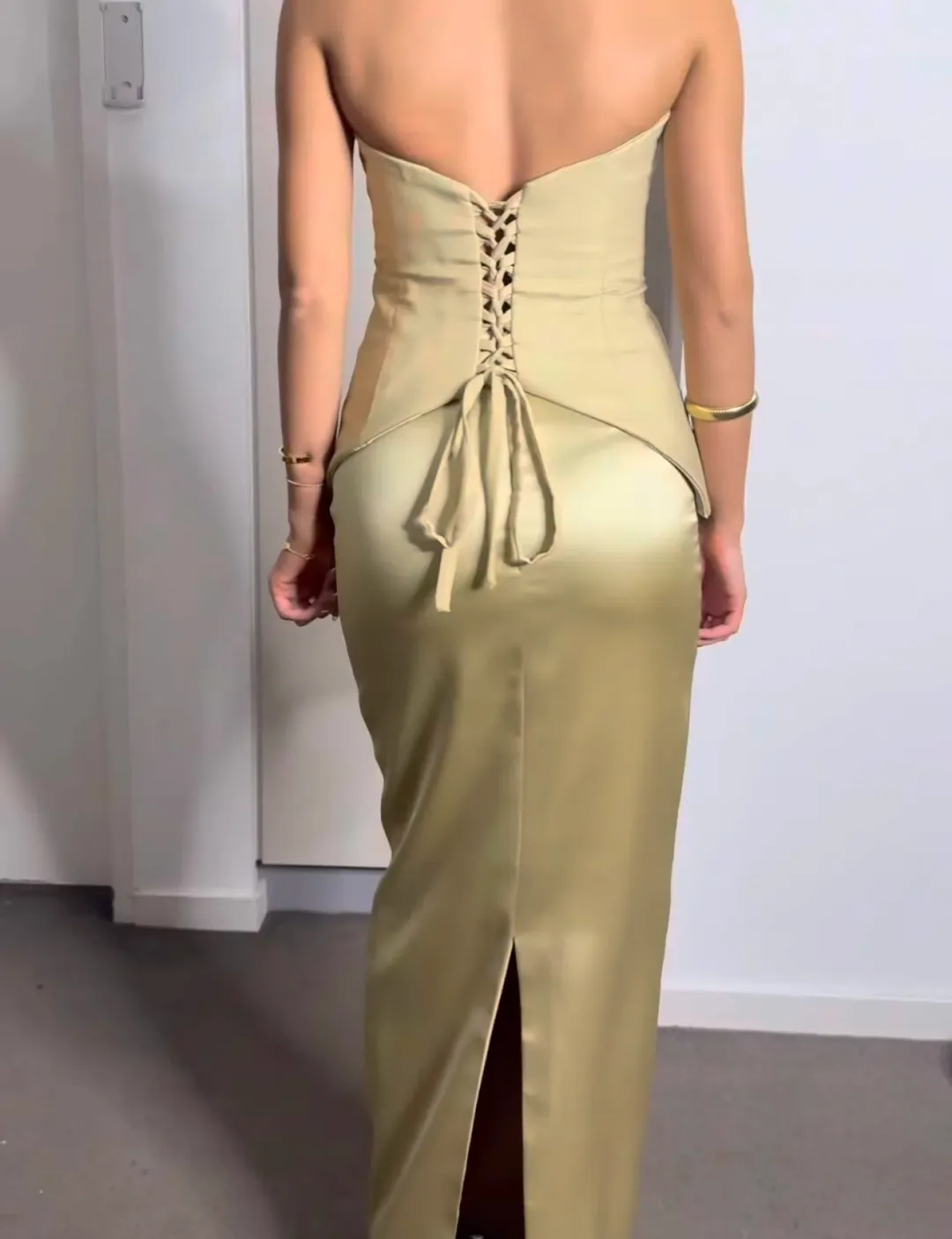 Custom Made for rent on The Volte - main image