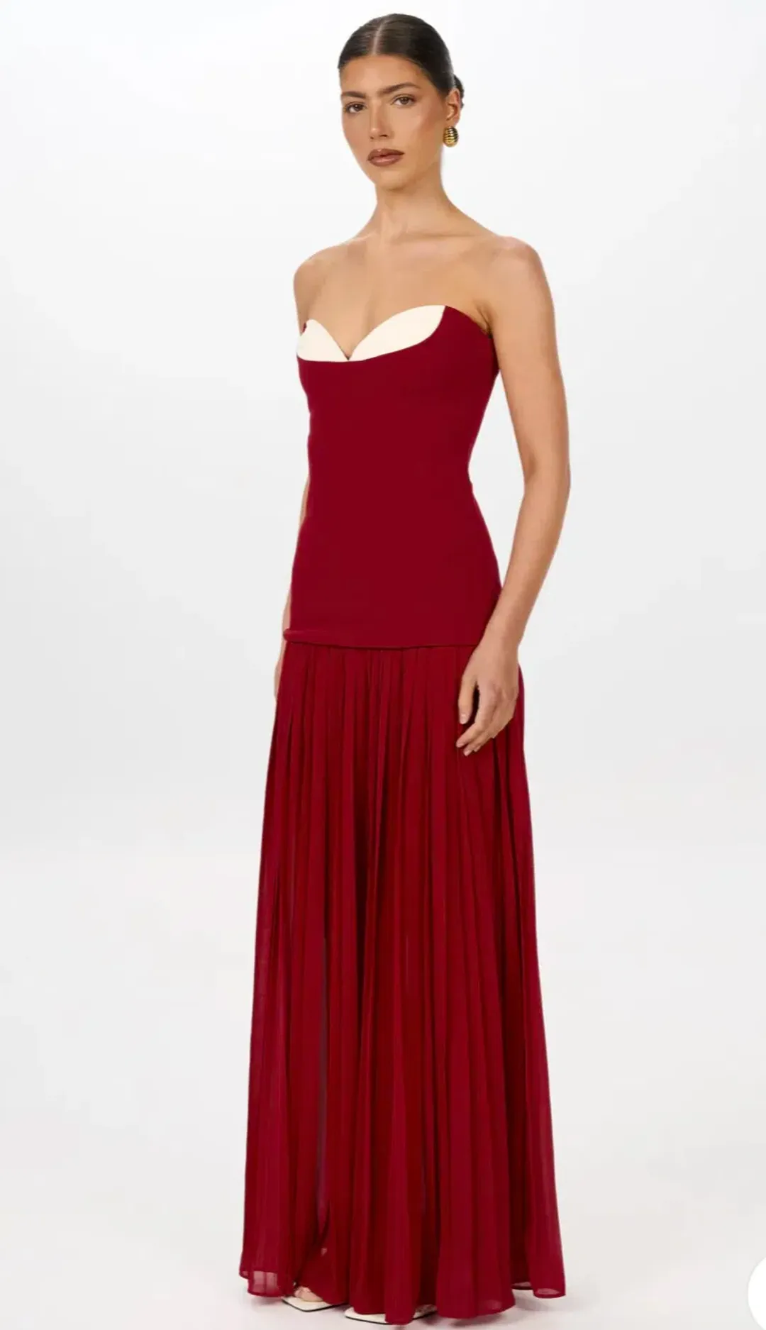 Jefre sei/She is Olla Nicolette Maxi in Raspberry Sz XS for rent on The Volte - main image