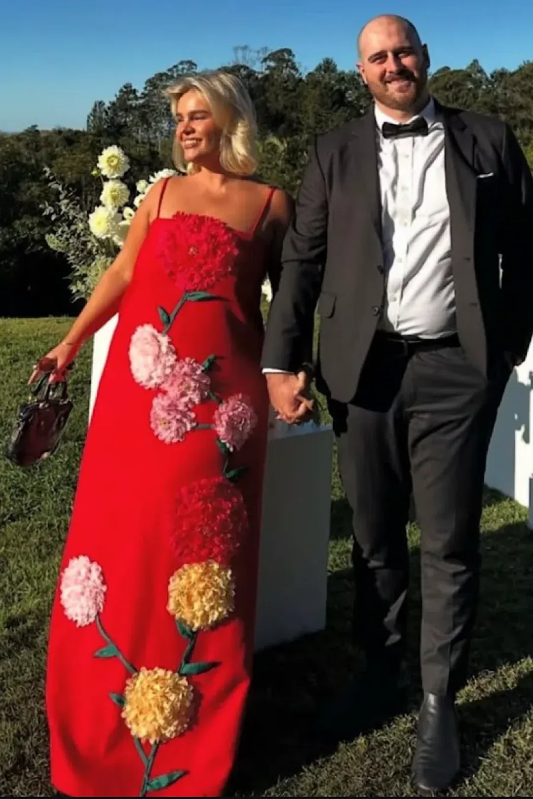 Elliatt Buttercup Embroidered Dress size L / 12 red for rent on The Volte - main image