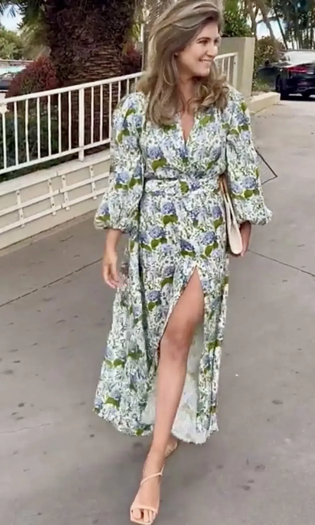 Palm Noosa Noddy Dress In Blue Blooms Size 8 for rent on The Volte - main image