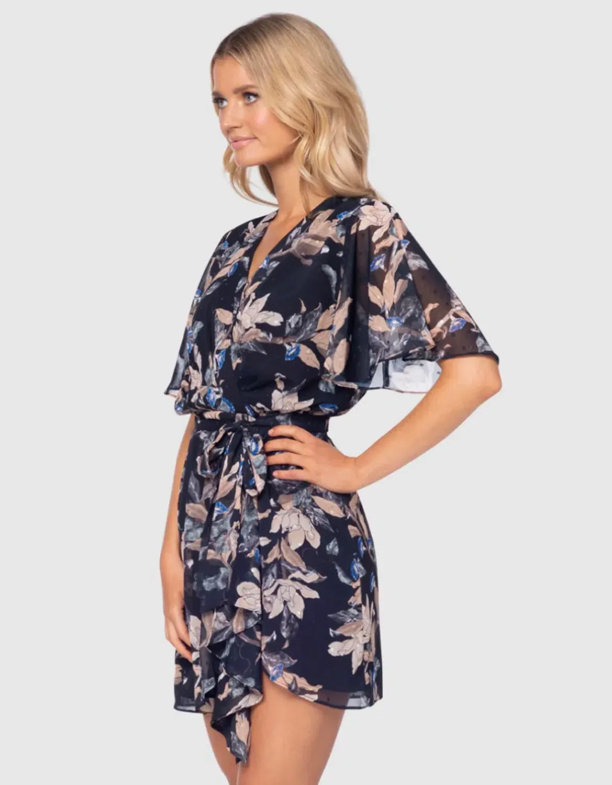 Pilgrim mini dress size 8 - Image 2