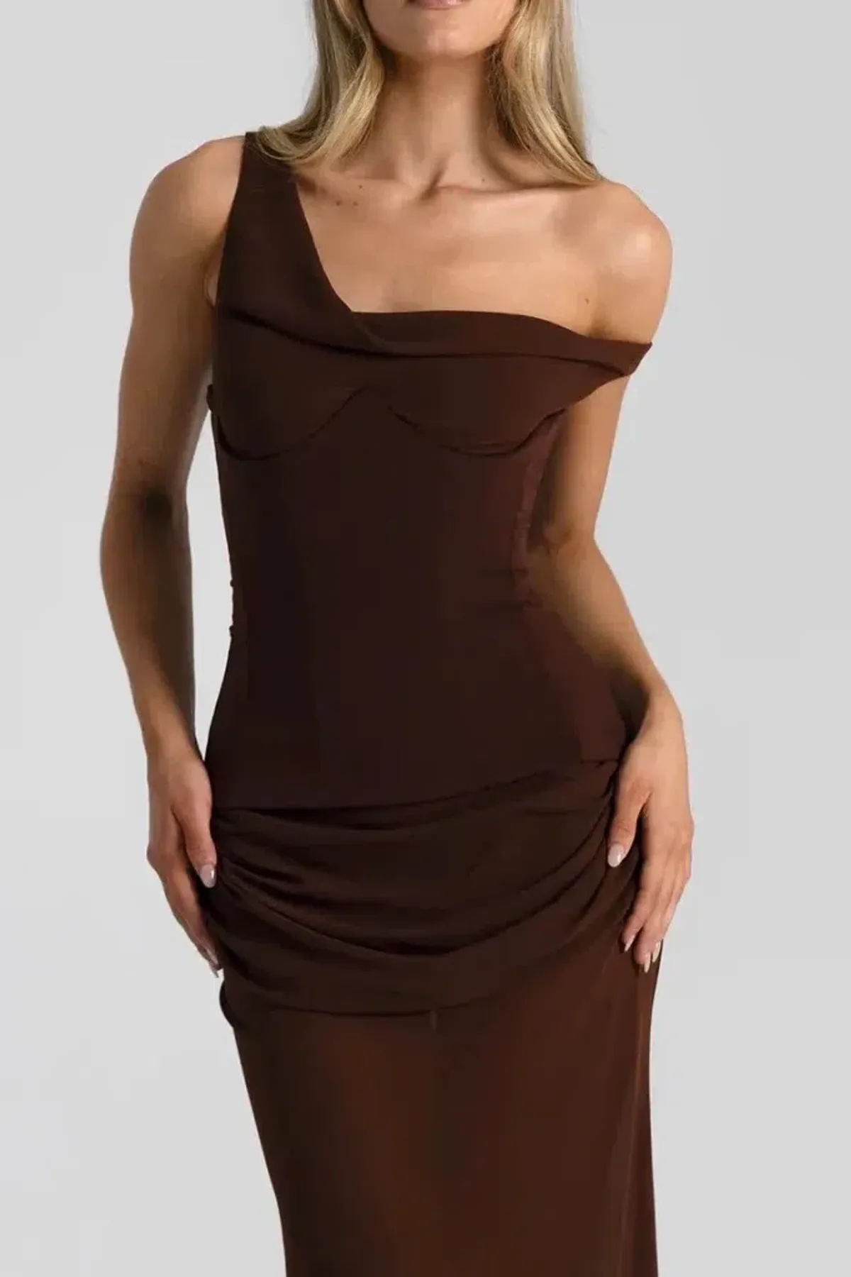NATALIE ROLT CADENCE MAXI GOWN ESPRESSO BROWN SIZE 8 (1) - Image 5