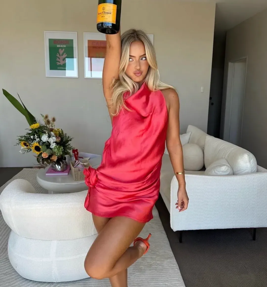 Arcina Ori Rosa Mini size 8 for rent on The Volte - main image