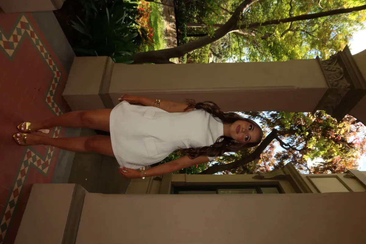 Odd Muse White Mini  - Image 1