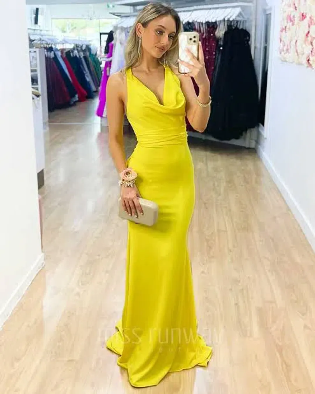 Jadore JX6080 - Yellow size 8 for rent on The Volte - main image