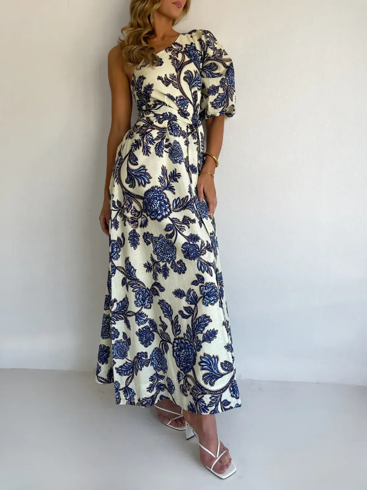 By Nicola Island Maxi Dress size 8 Blue Paisley  - Image 2