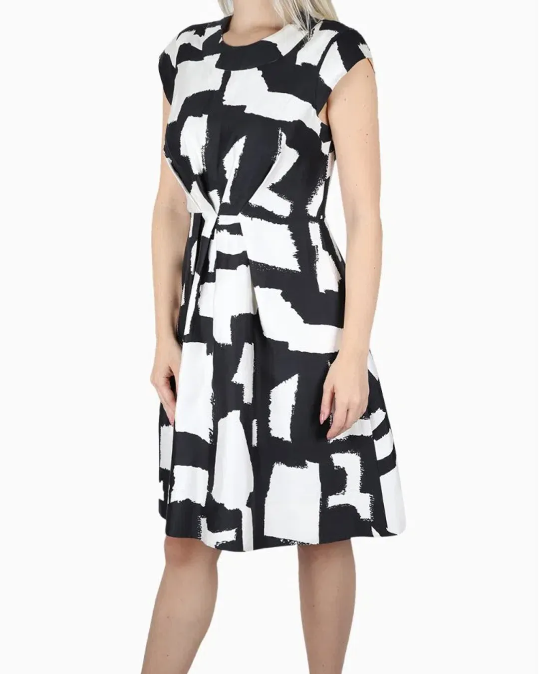 Kate Spade Mariella Dress Black and White Print Size 16 for rent on The Volte - main image