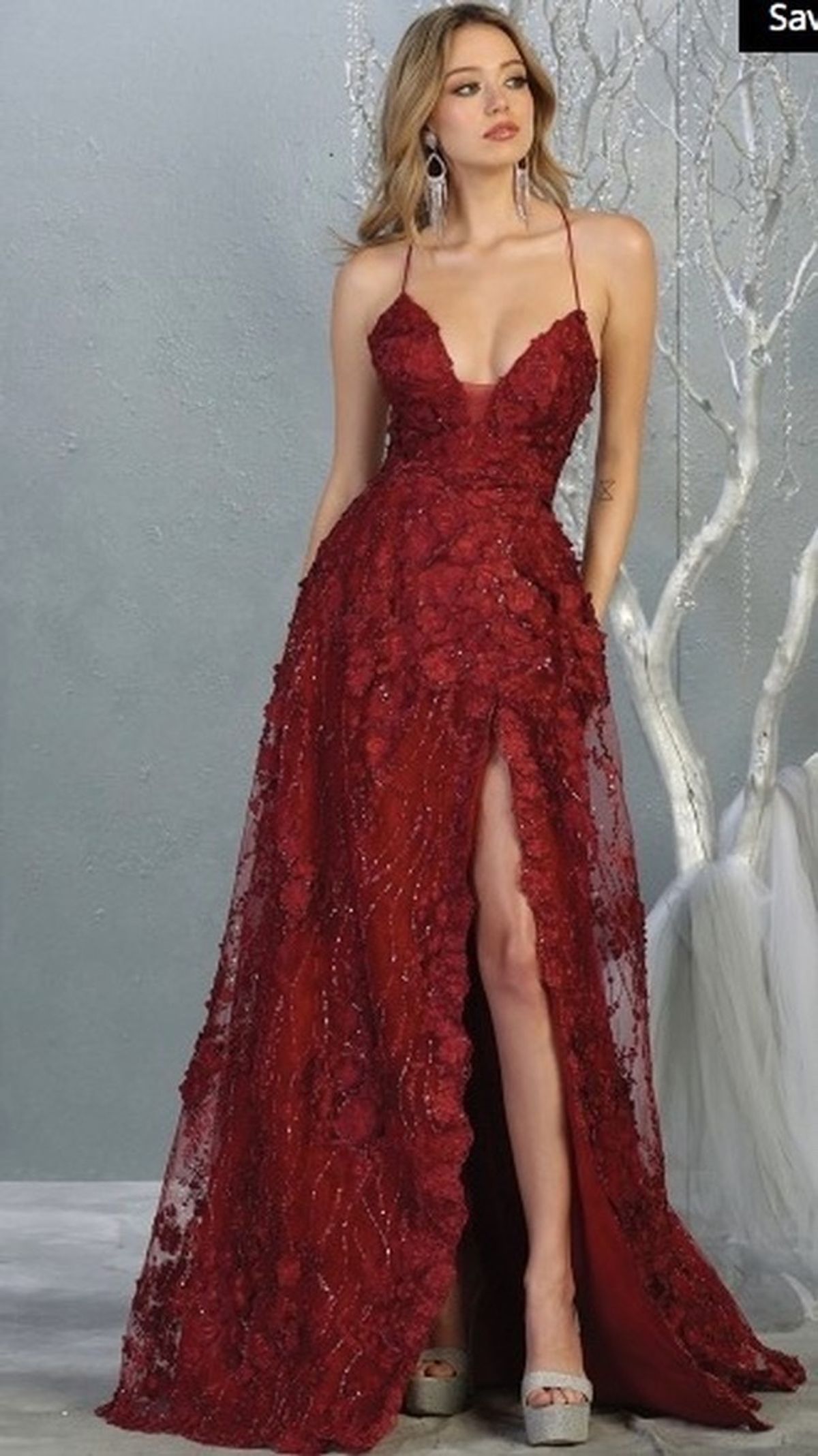 Queen Couture Rosaleen - Image 1