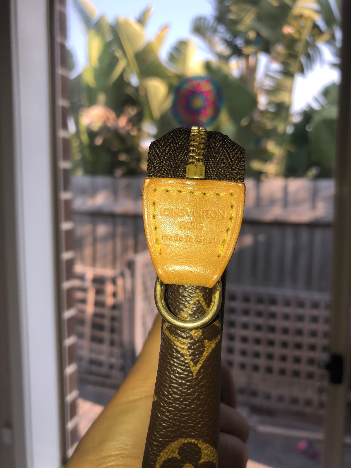 Louis Vuitton Clutch Brown - Image 3