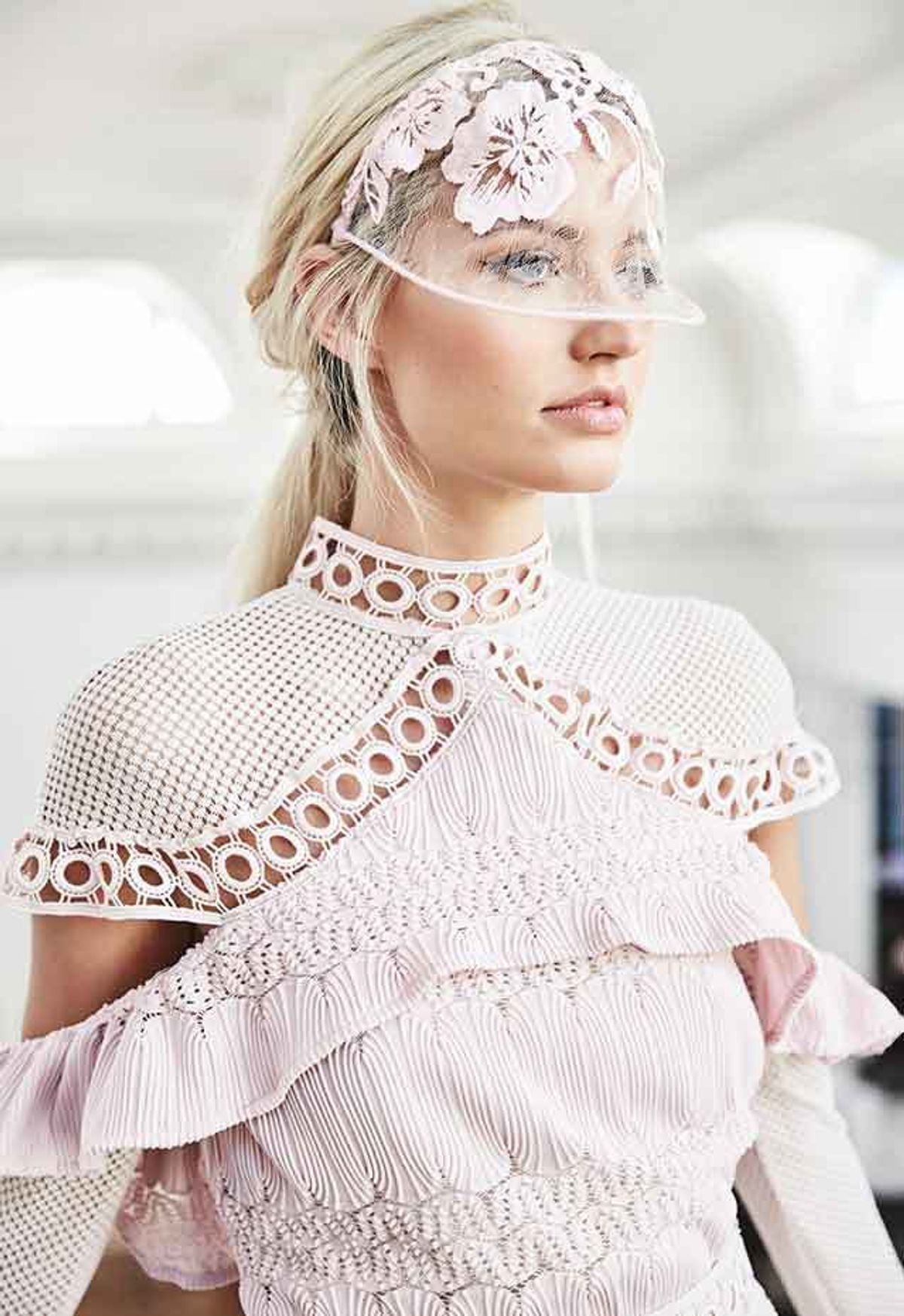 Heather McDowall Ashley Pink Veil - Image 1