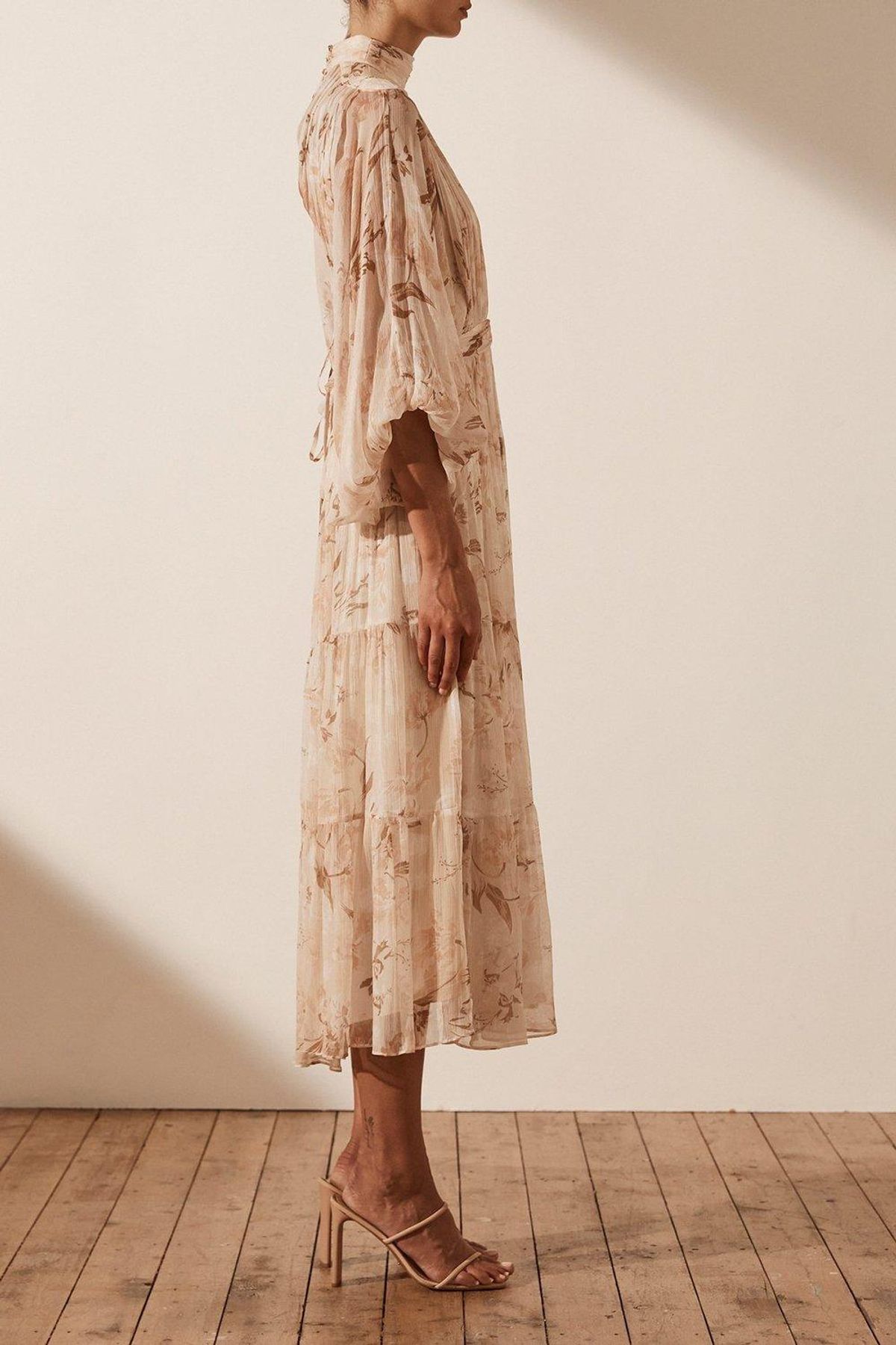 Shona Joy Nina Long Sleeve Backless Tiered Midi Dress Print Size 8 - Image 2