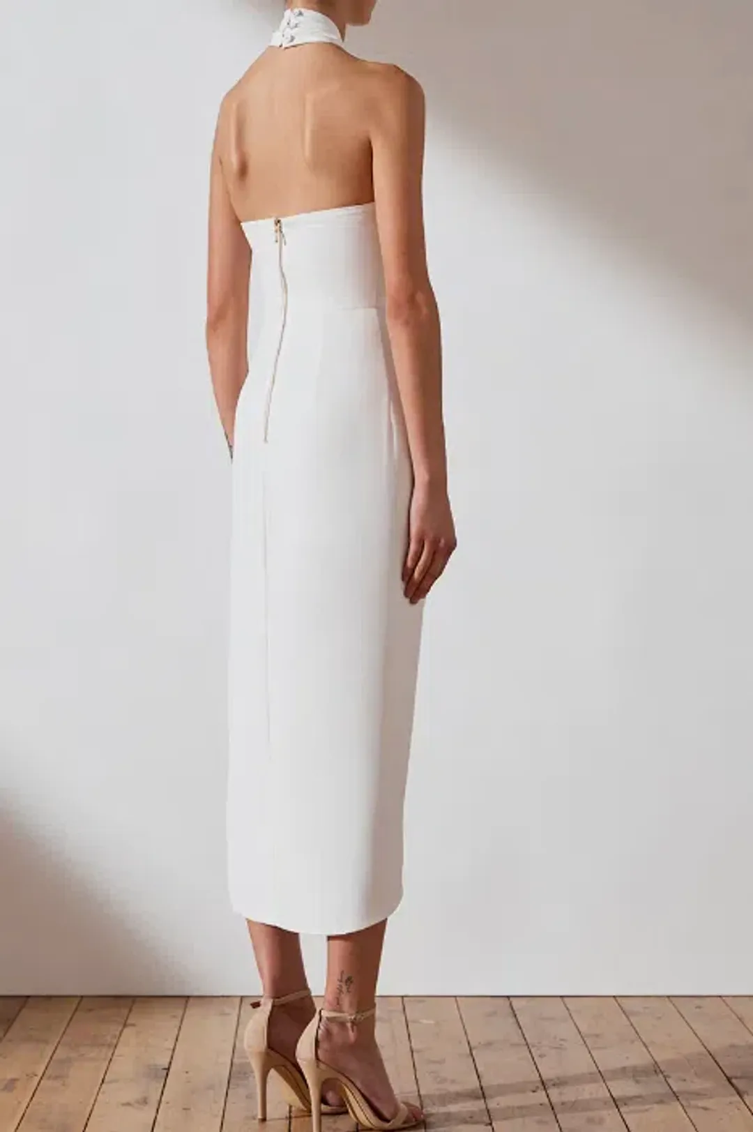Shona Joy Core Knot Draped Dress White Size 6 for rent on The Volte - main image