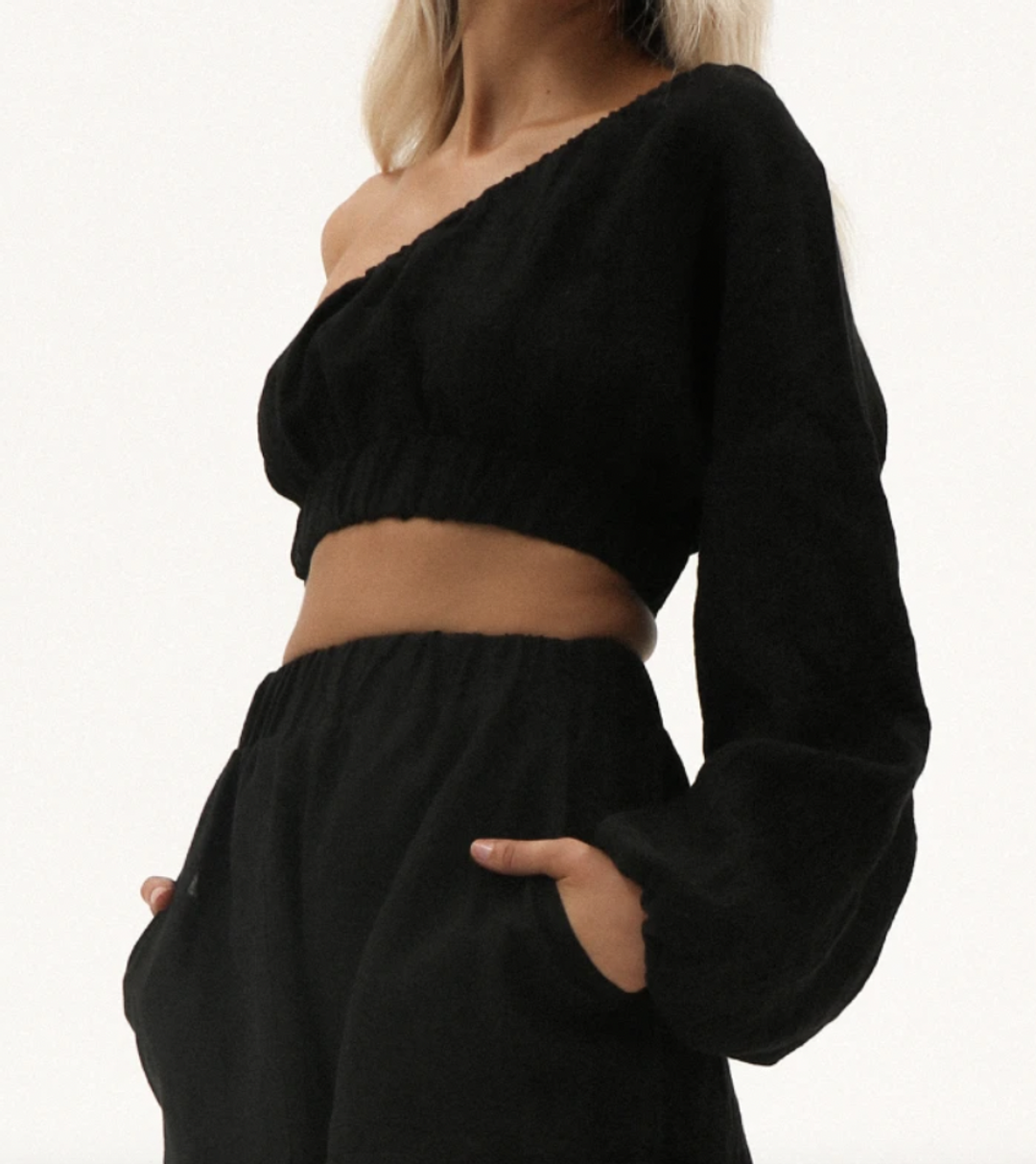  Natalie Rolt Bobbi Set in Black Size 8 for rent on The Volte - main image