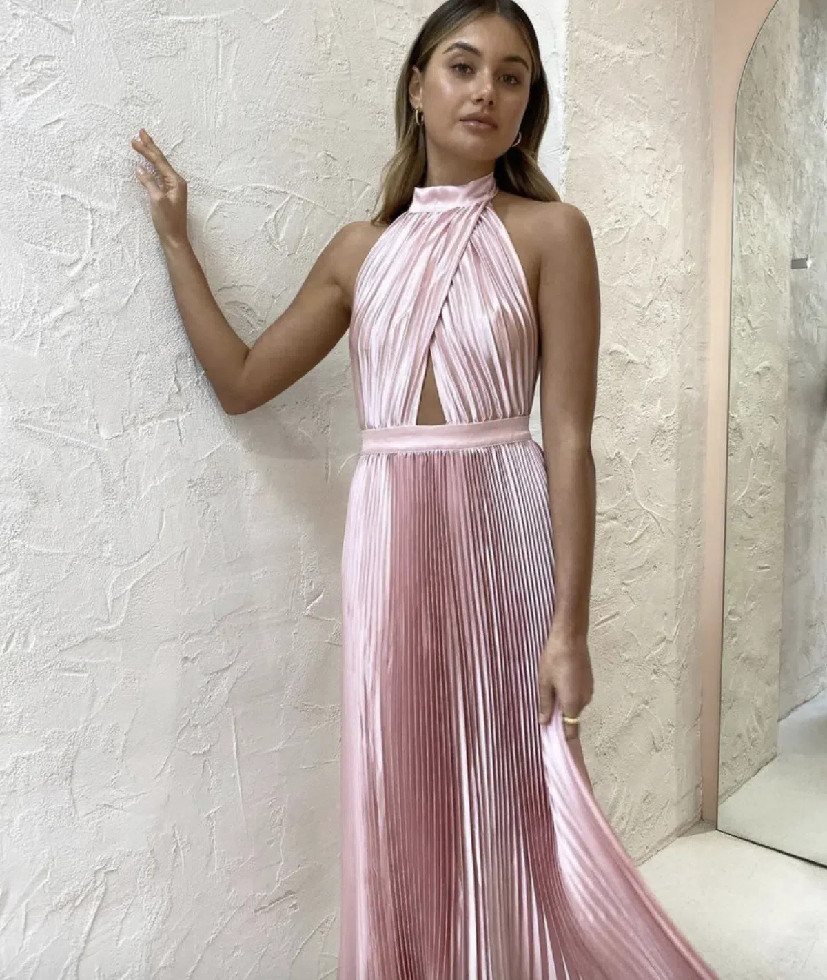 L'Idee Renaissance Gown Pink Size 8 - Image 2