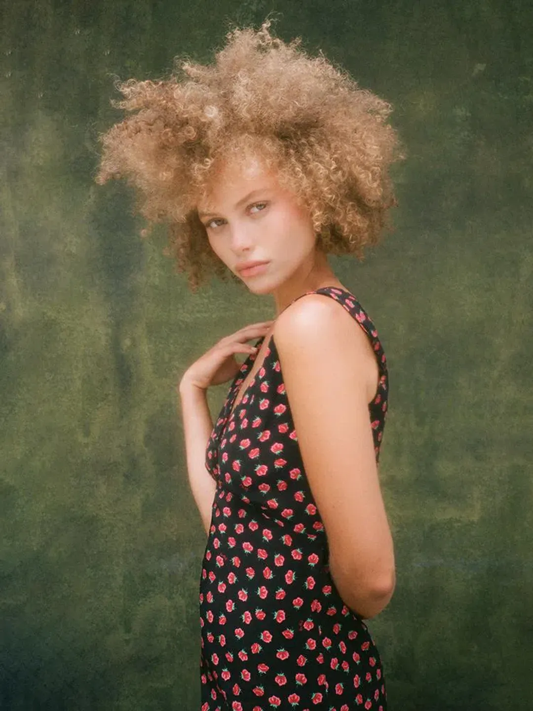 Realisation Par the isabelli rosalita size S for rent on The Volte - main image