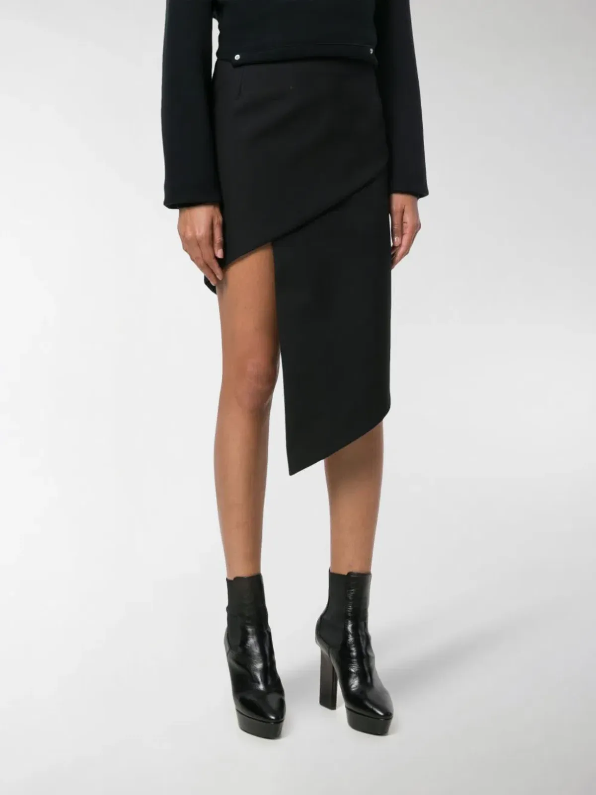 Vetements Asymmetric Fitted Skirt Black Size 8 - Image 1