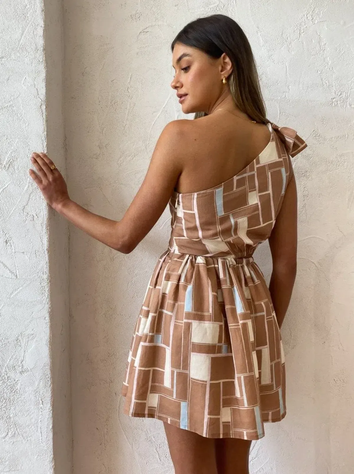 By Nicola Gabriella One Shoulder Mini Dress Print Size 6 - Image 2