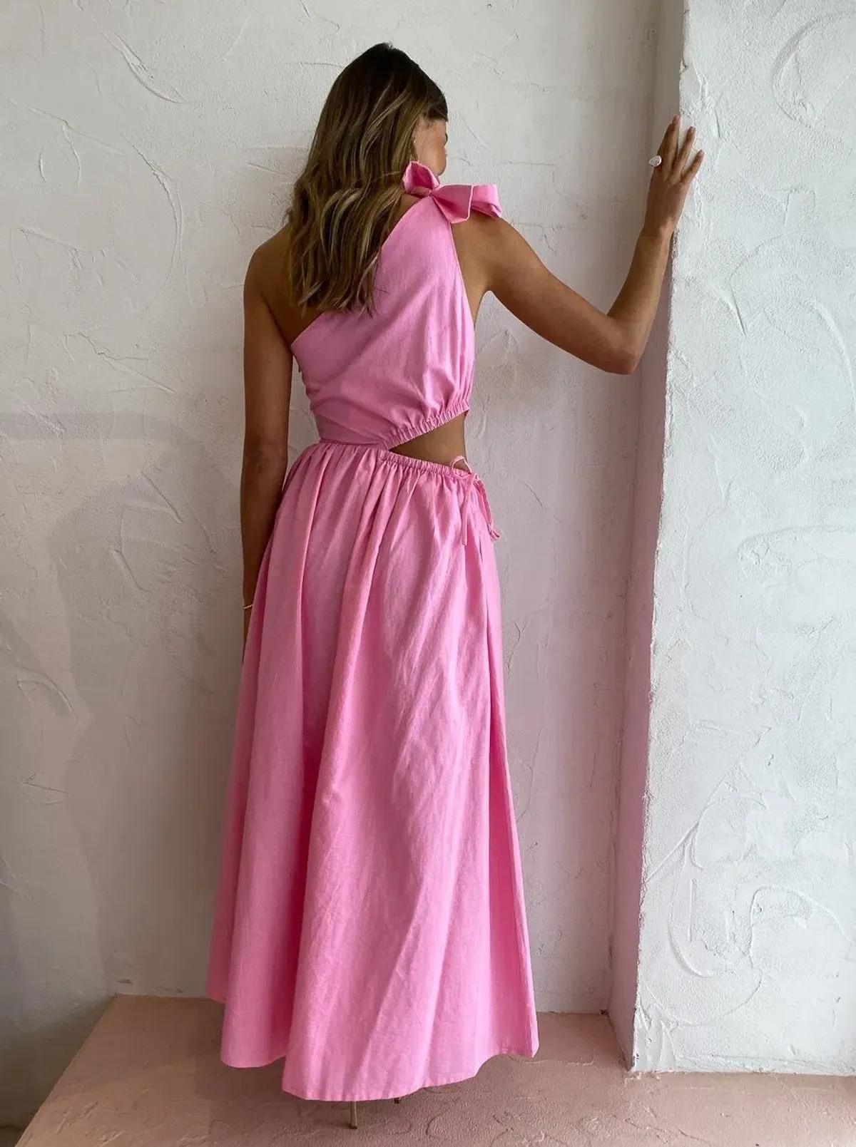 By Nicola Gabriella One Shoulder Midi Dress in Pink Grapefruit Size 6 - Image 3