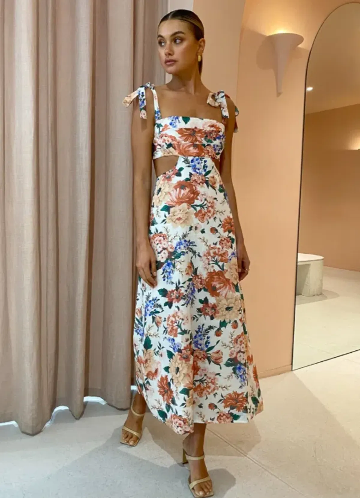 Sofia The Label Mimi Cut Out Midi Dress Botanical Size 10  - Image 3