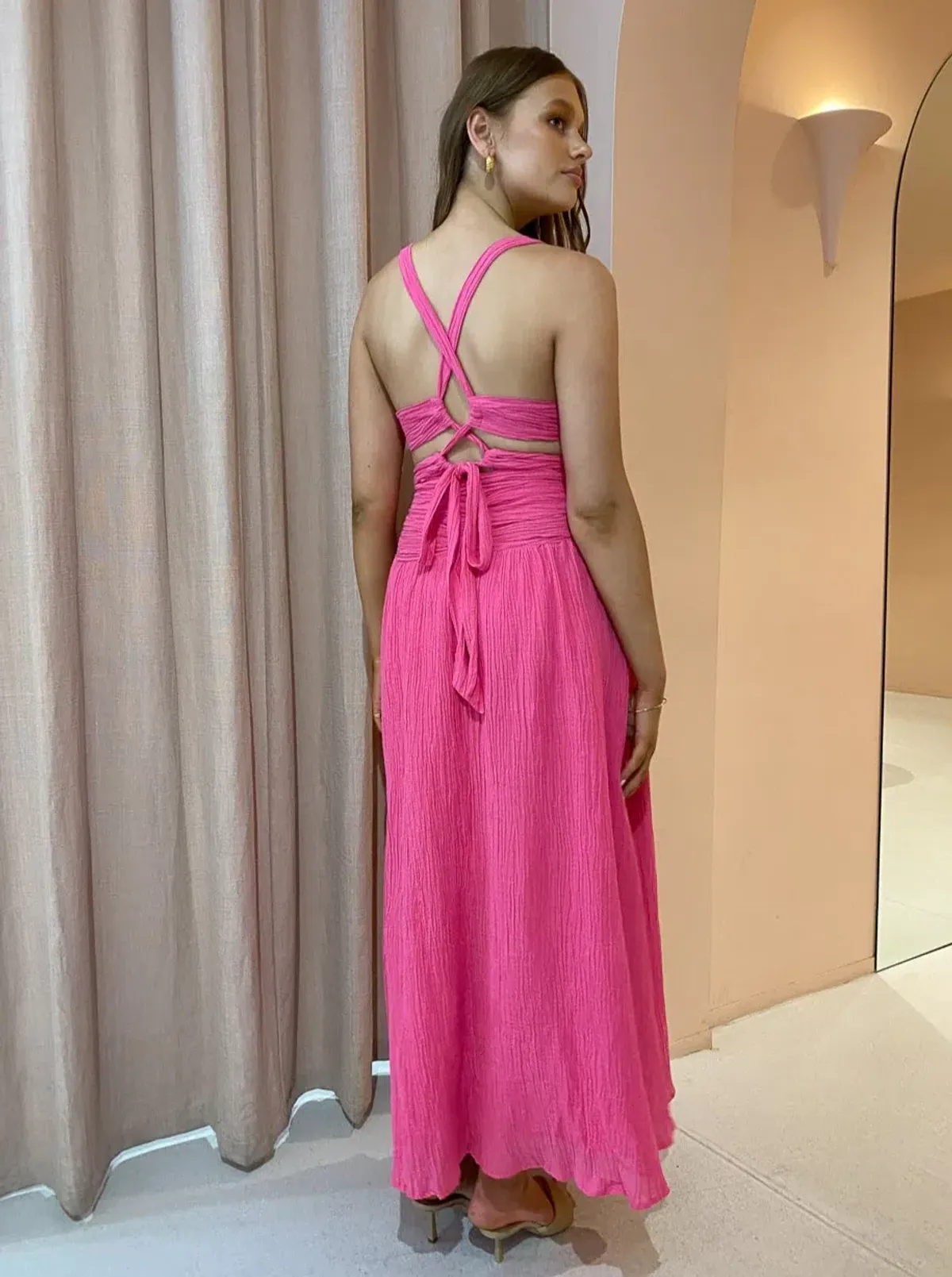 Issy Hoops Dress in Blossom Pink Size 8 - Image 3