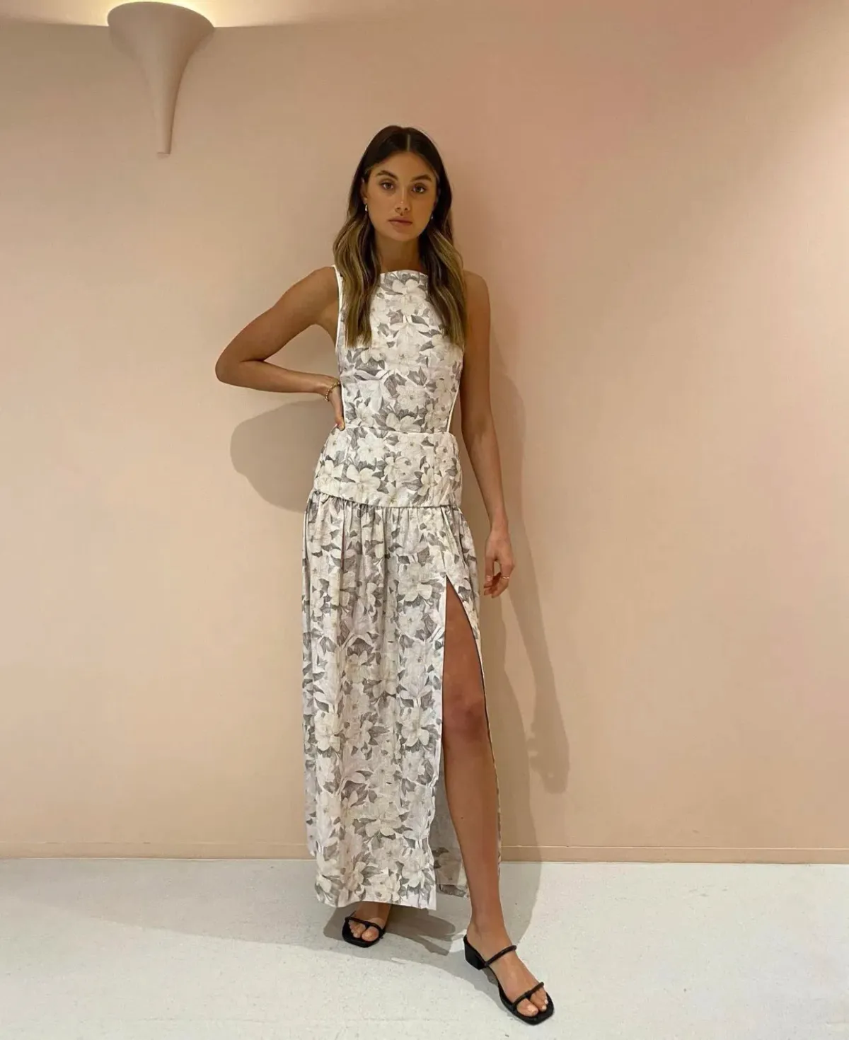 Bec & Bridge Gardenia Linen Maxi Dress Floral Size 8 - Image 5