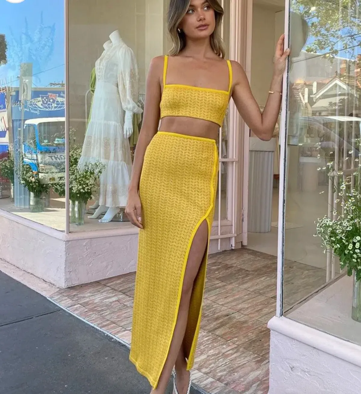 Manning Cartell New Weave Set Ochre Size 10  - Image 3