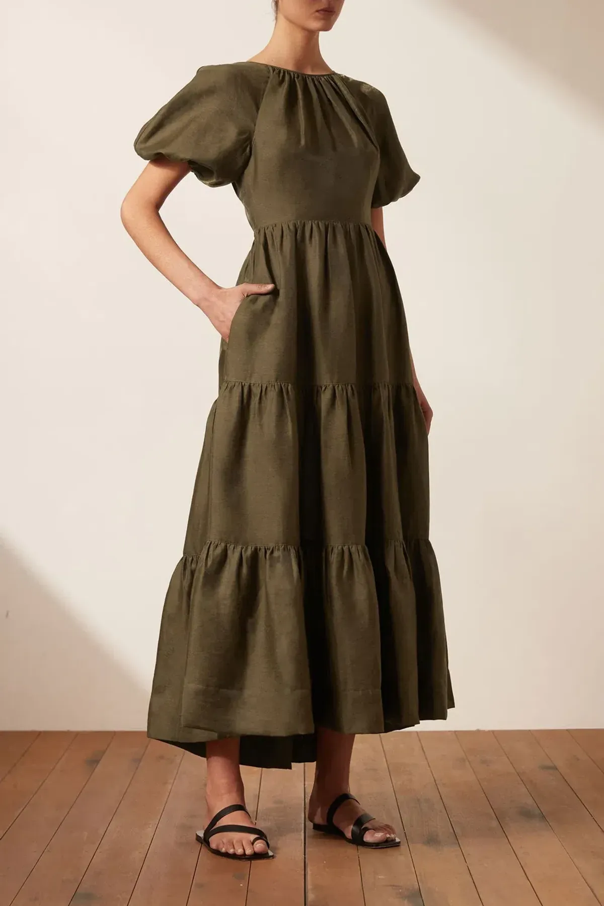 Shona Joy Bruna Linen Short Sleeve Backless Midi Dress Green Size 12 - Image 1