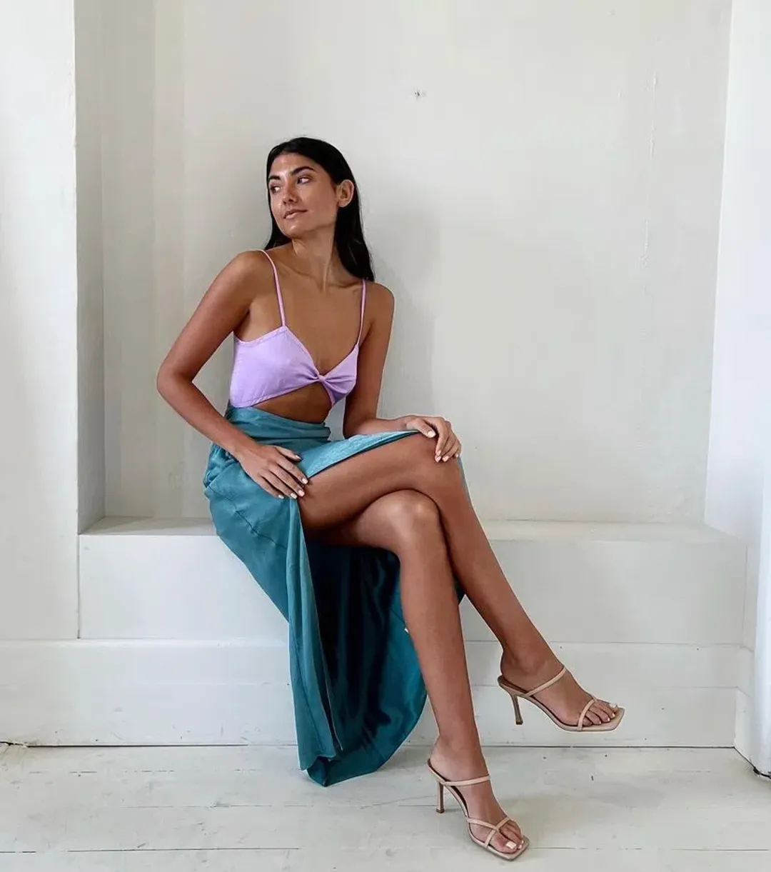 San Sloane Alona Midi Dress Green Size 8 for rent on The Volte - main image