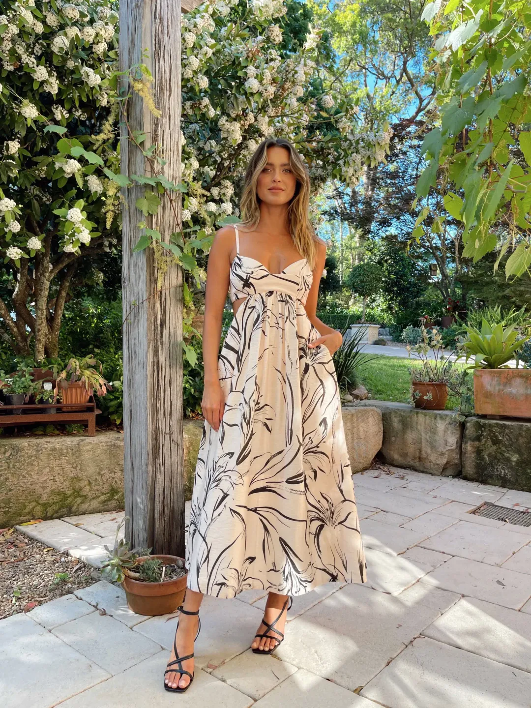 Sheike Brushed Lily Midi Dress Print Size 6 for rent on The Volte - main image