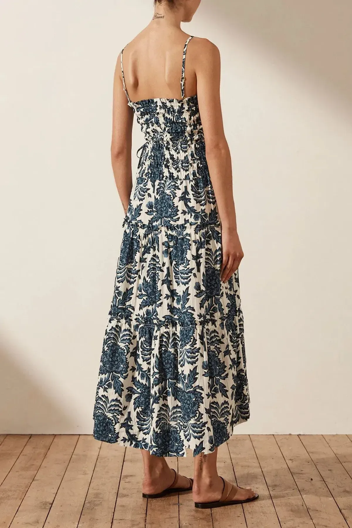 Shona Joy Diana Shirred Tiered Midi Dress Print Size 6 - Image 2