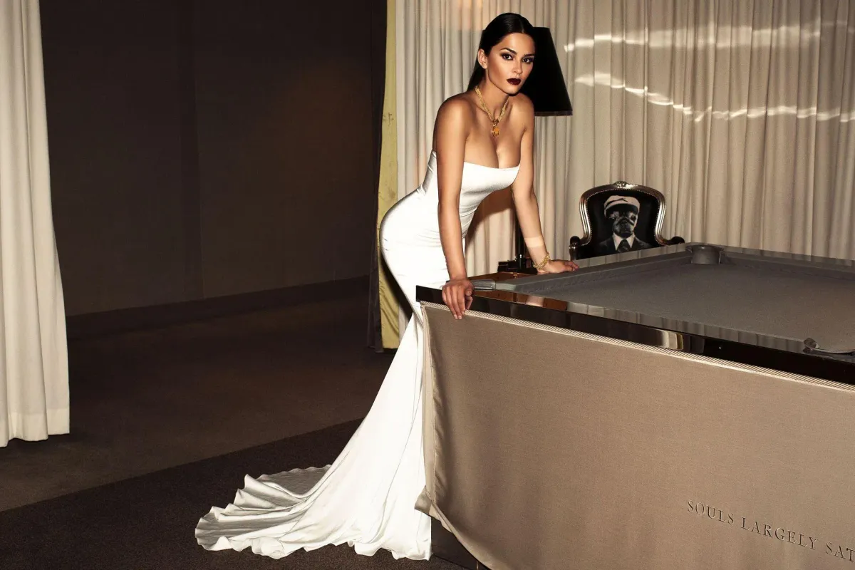 Abyss by Abby Cavalli Gown White Size 12 - Image 3