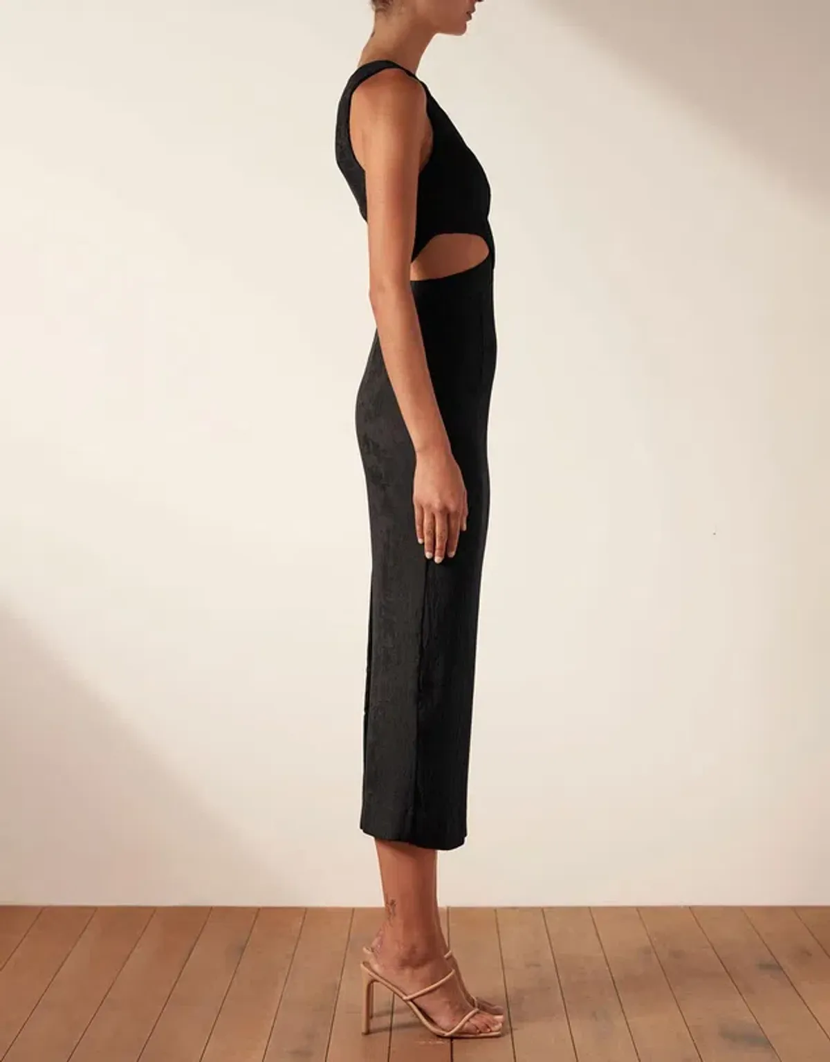 Shona Joy Simone V Neck Cut Out Midi Dress Black Size 8 / S - Image 2