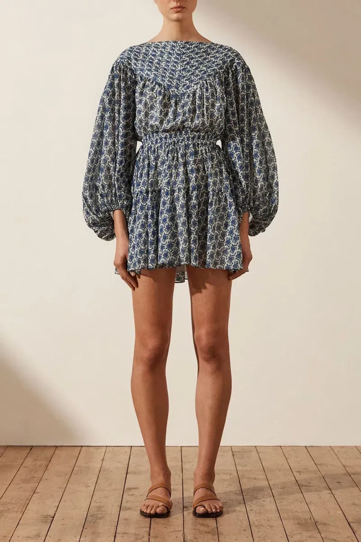 Shona Joy Daniela Pin Tuck Balloon Sleeve Mini Dress Print Size 8 - Image 1