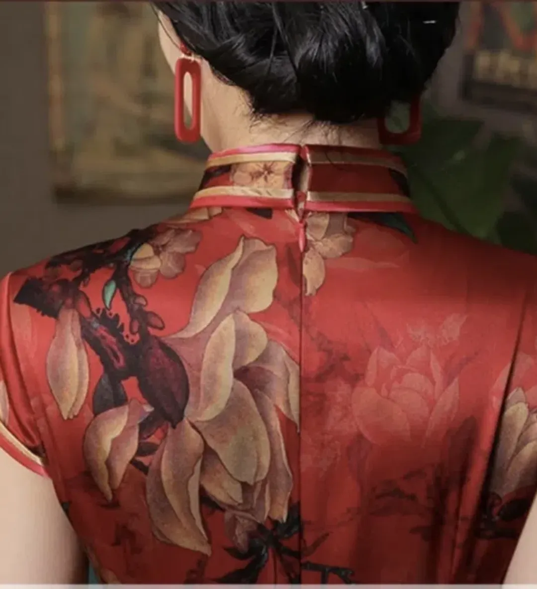 Beth & Brian Qipao 19 Mome Silk High End Long Qipao Mulberry Floral Size M / Au 8 for rent on The Volte - main image