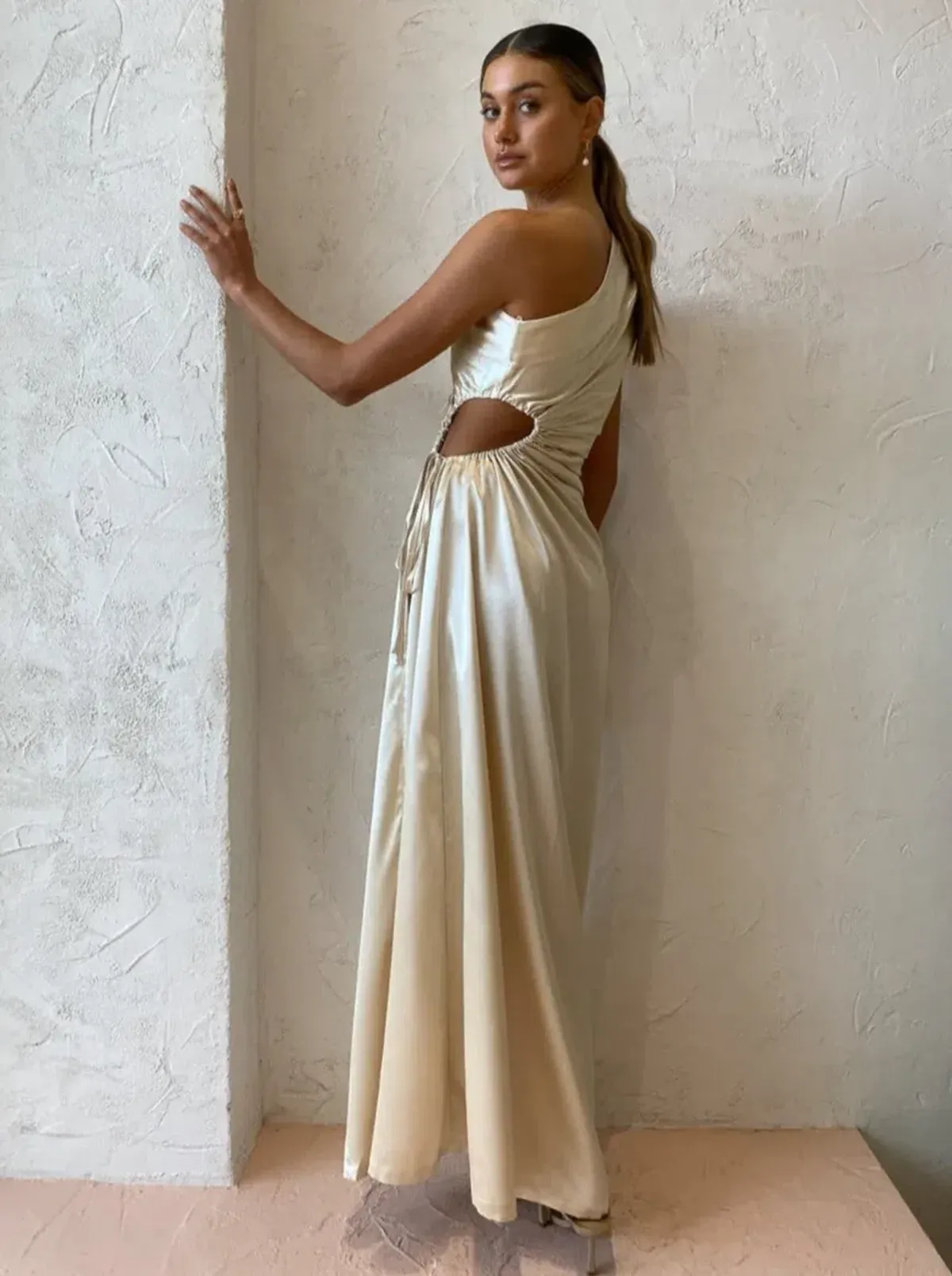 Sonya Nour Maxi Dress in Ocean Pearl Size 8 - Image 2