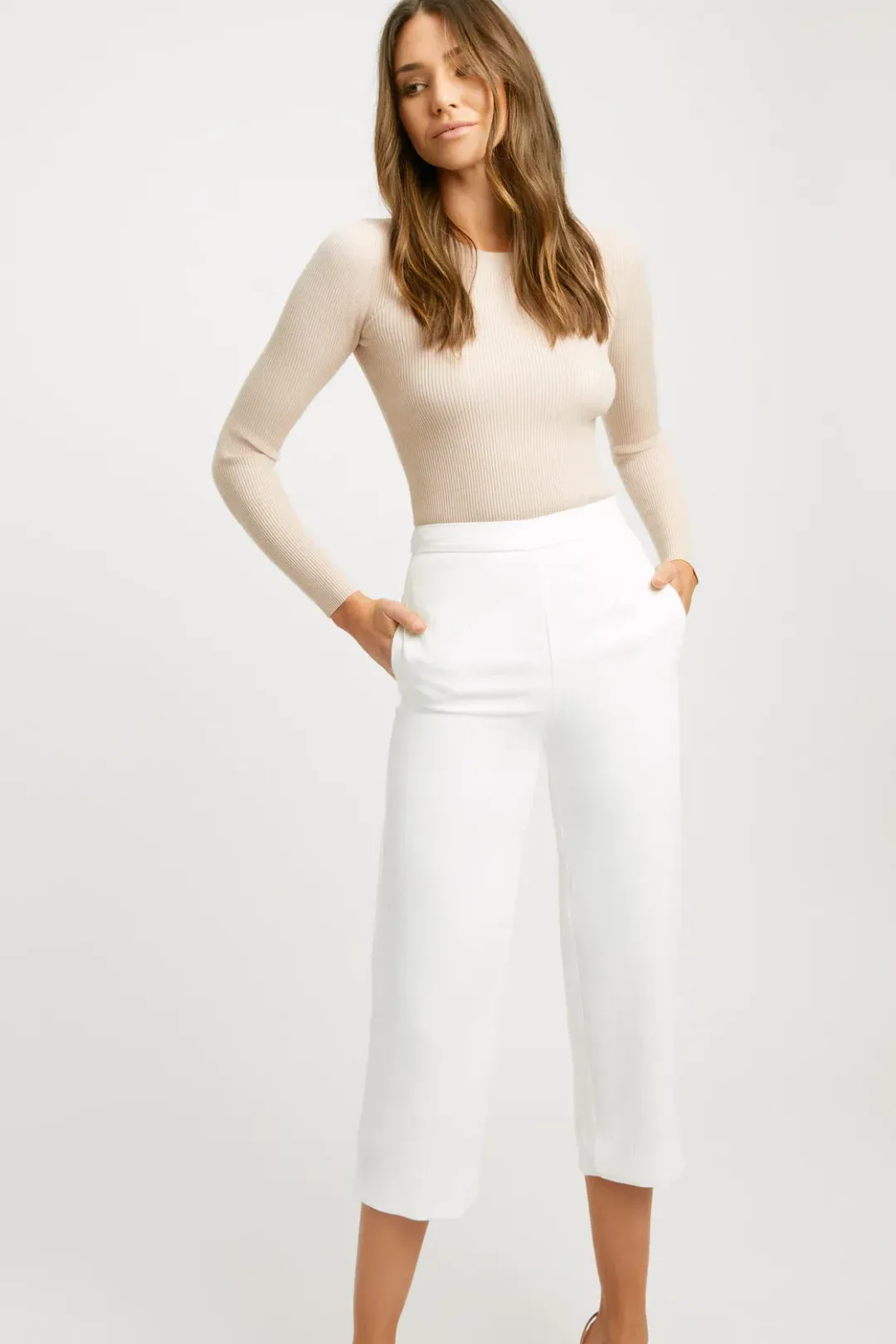Kookai Oyster Pants White Size 38 / Au 10 for rent on The Volte - main image