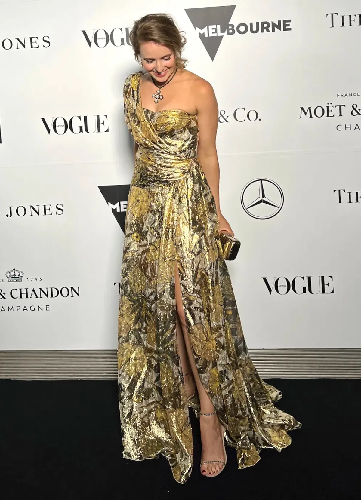 Dundas Gold Lame Gown Gold AU Size 6   - Image 1