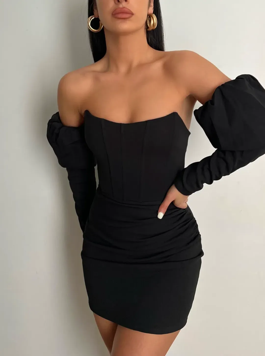 Mélani the Label Valentina Mini Dress Black Size AU 8 for rent on The Volte - main image