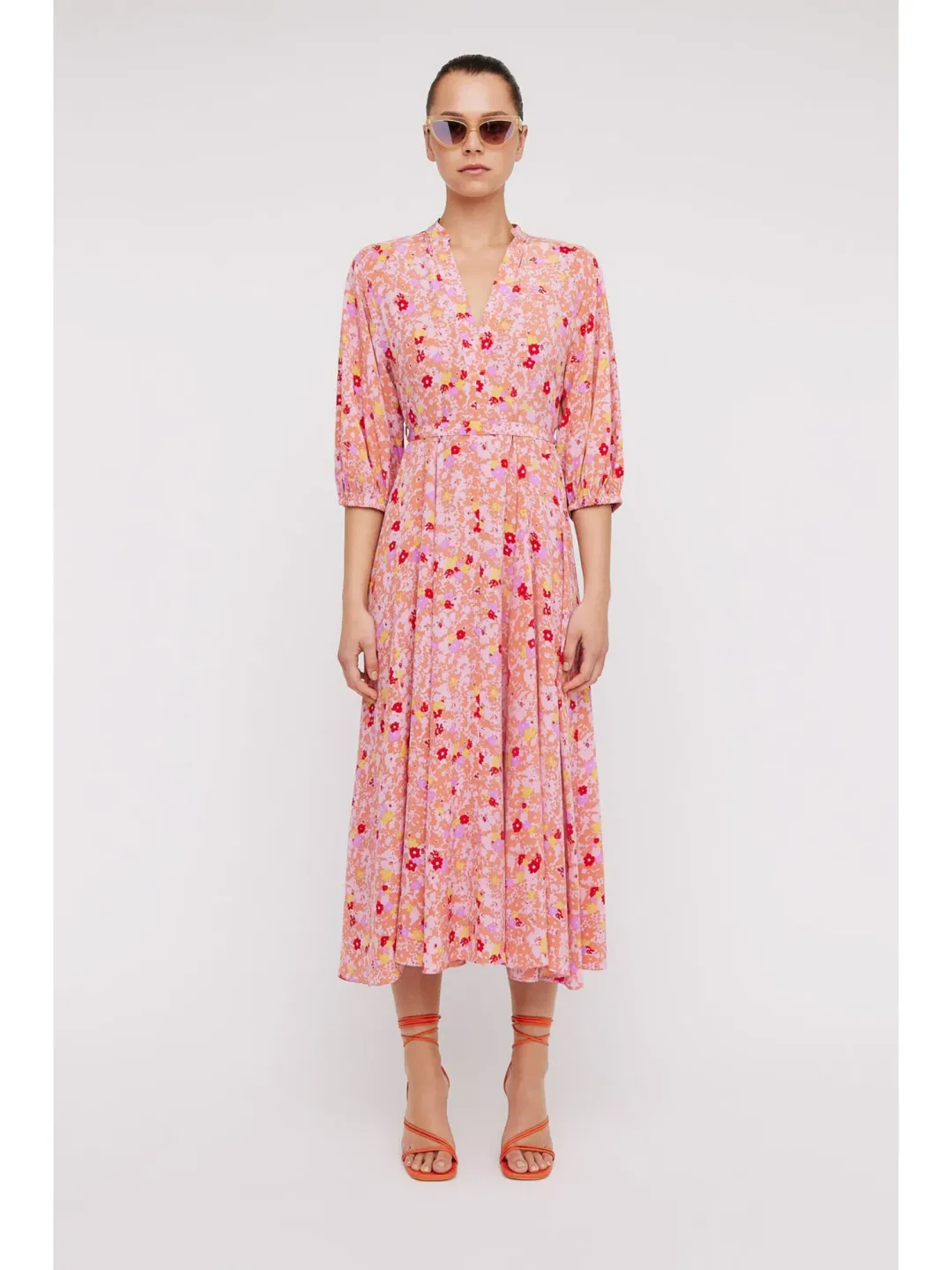 Scanlan Theodore Silk Daisy Floral Dress Peach Size AU 12 for rent on The Volte - main image