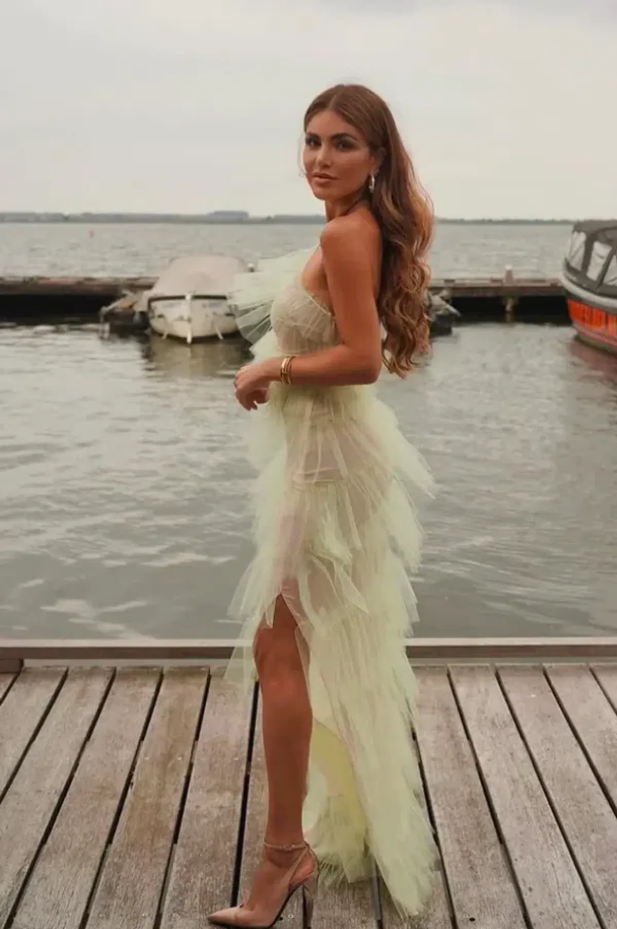 The Bar Henri Gown Pistachio Green Size 8 - Image 3